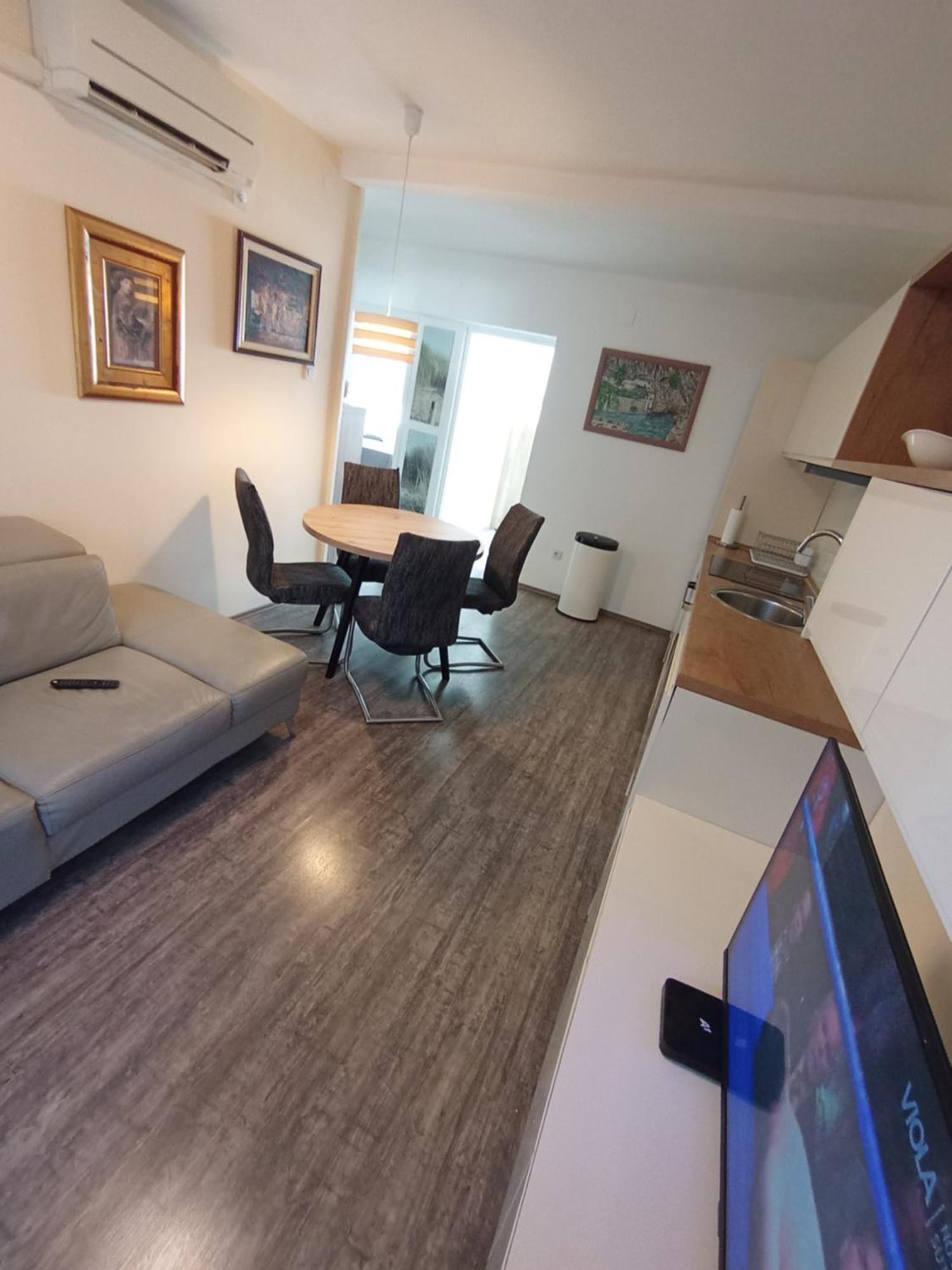 Marino - Sweet Comfort Apartment In City Center Σπλιτ Εξωτερικό φωτογραφία